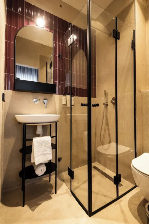 Superior Double room (full double bed)