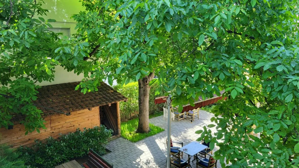 Grand Boutique Hotel