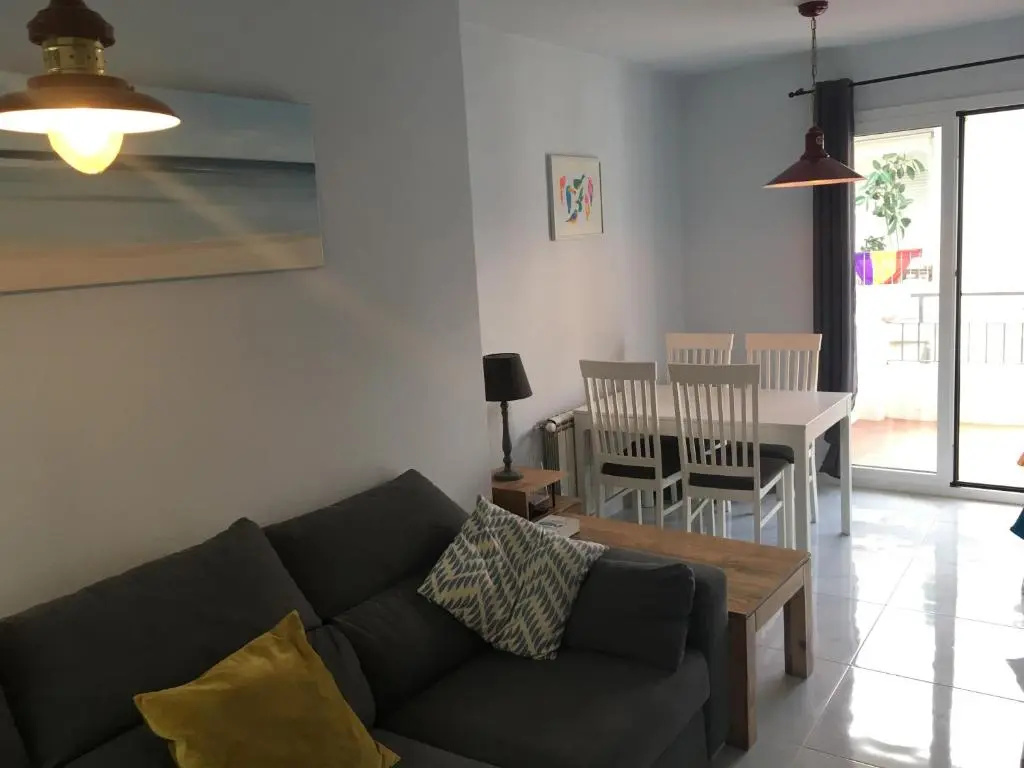 2 bedroom apartment in the old town, close to the beach