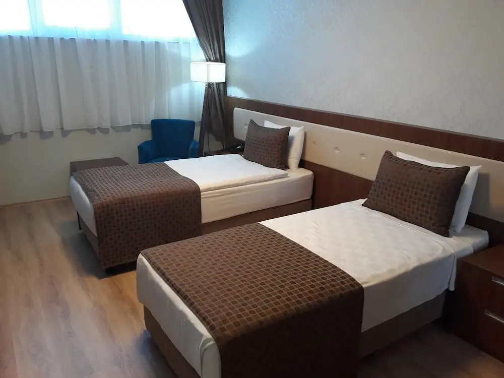 Economy Double room (full double bed)