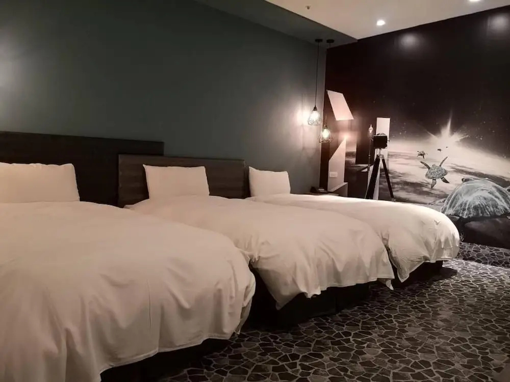 Standard Triple room