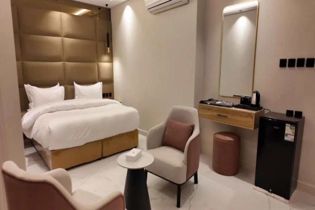 Отель XYZ Hotel King Fahd Road в Эр-Рияде