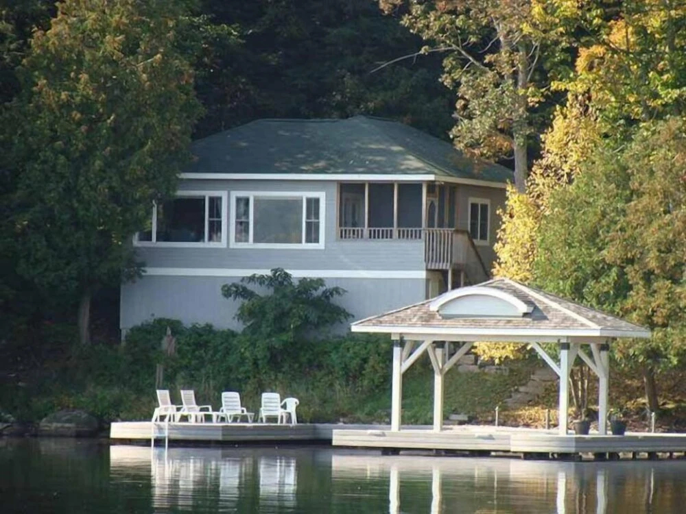 Port Cunnington Lodge