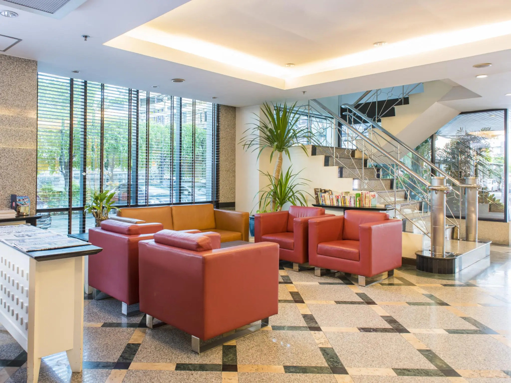 BU Place Hotel — фото