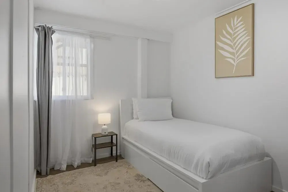 Coastal Escape With Courtyard and Parking