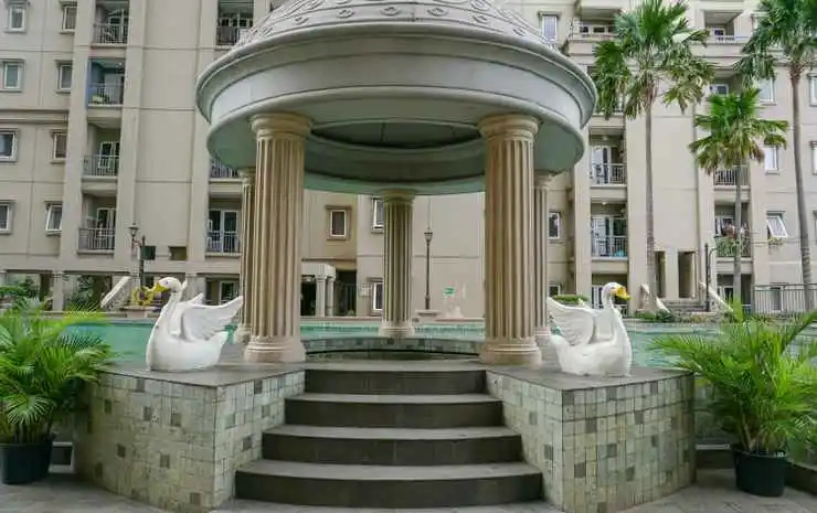 Best of the Best 3BR Apartment Grand Palace/Pallazo Kemayoran By Travelio