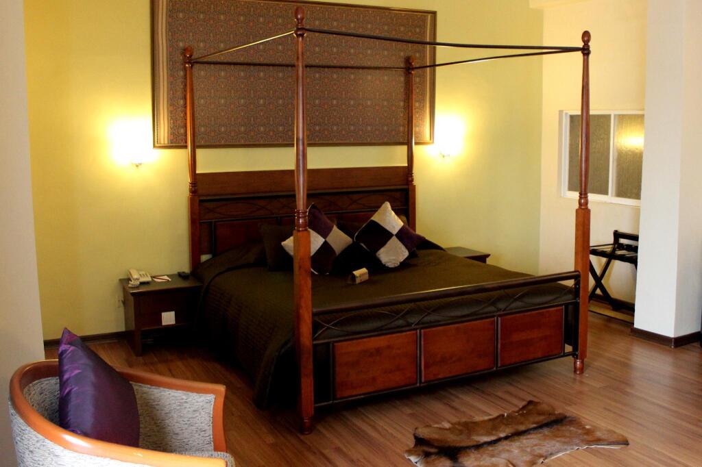 Hotel Maluri