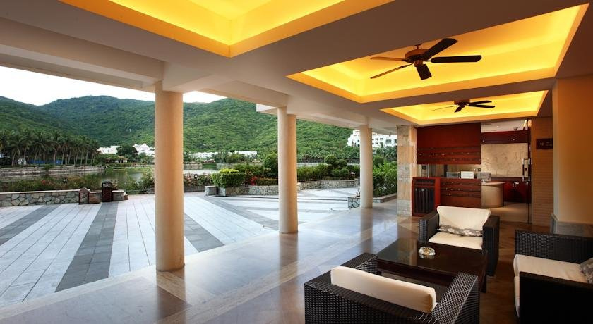 Balcony & Terrace