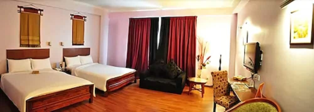 Hotel Maluri