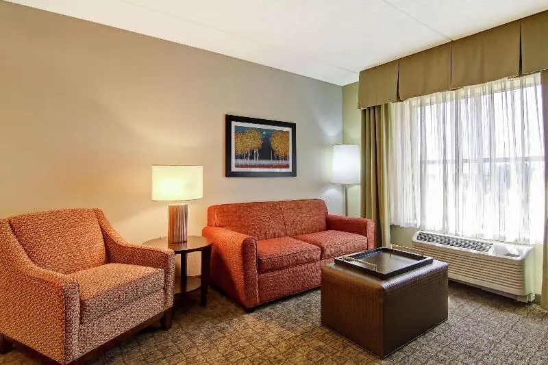 Homewood Suites by Hilton Woodbridge - Chambres