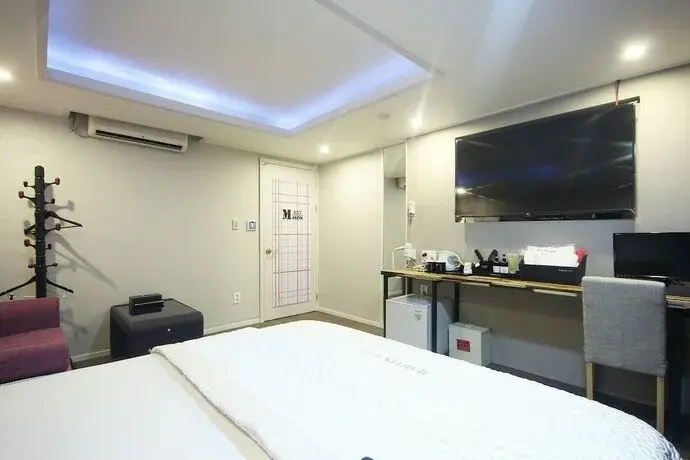Busan Myeongji Hotel Jade