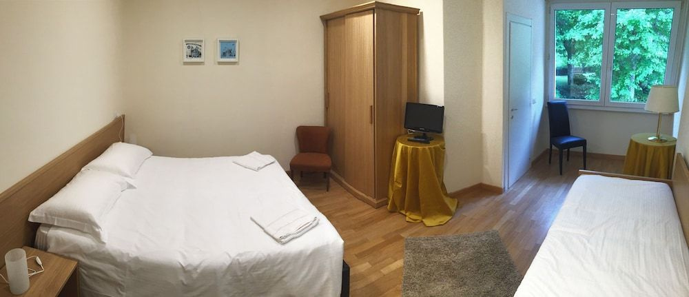 Hotel photo 30