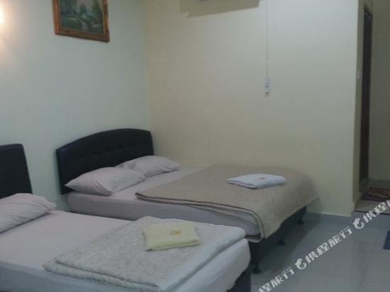 Casavilla Travellers Lodge