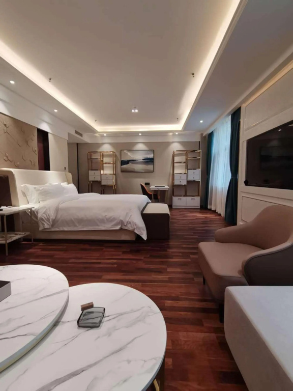 jingyang tongfenghe hotel in Xianyang