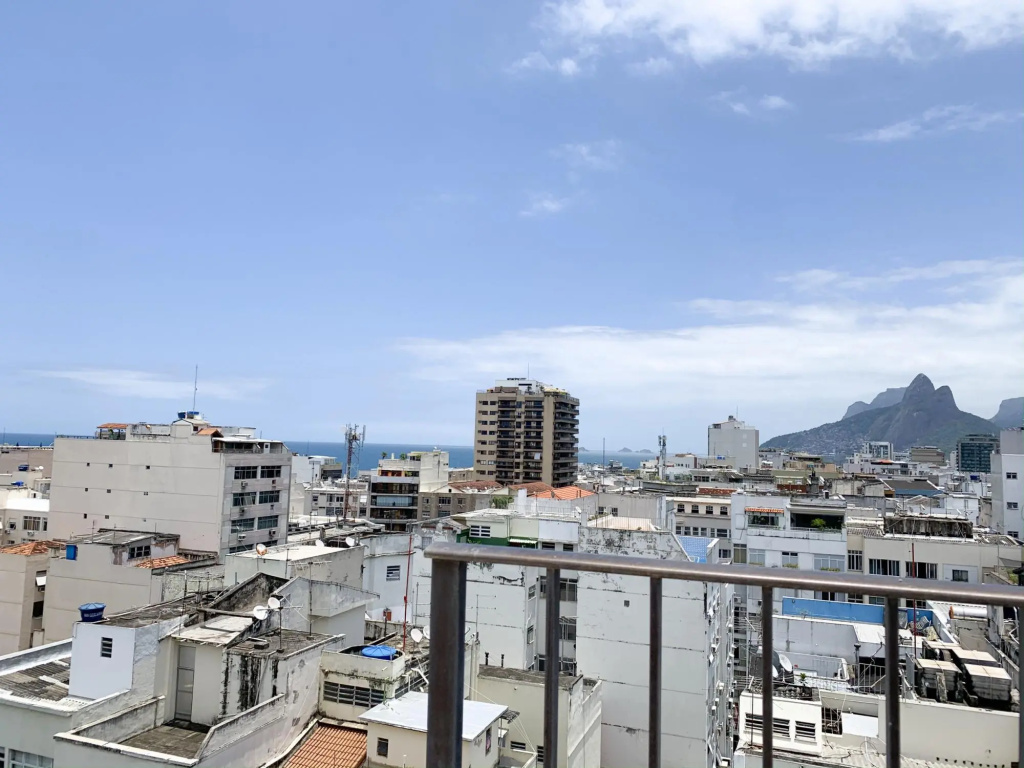 Pineapples F1106 | Copacabana Penthouse and Pool