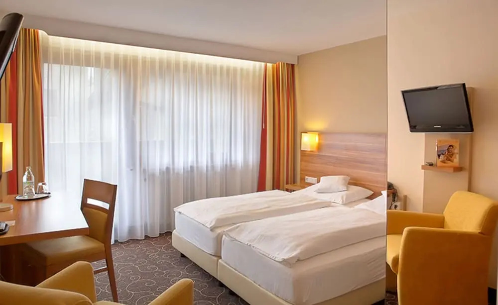 Flair Hotel Weinstube Lochner - Chambres