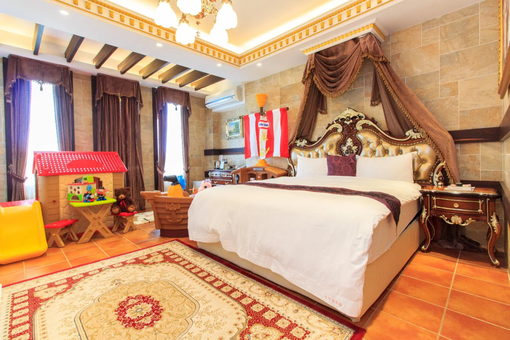 Standard Family room