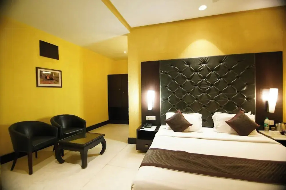 Hotel The Golden Oak Central by Citrus Prime - Chambres