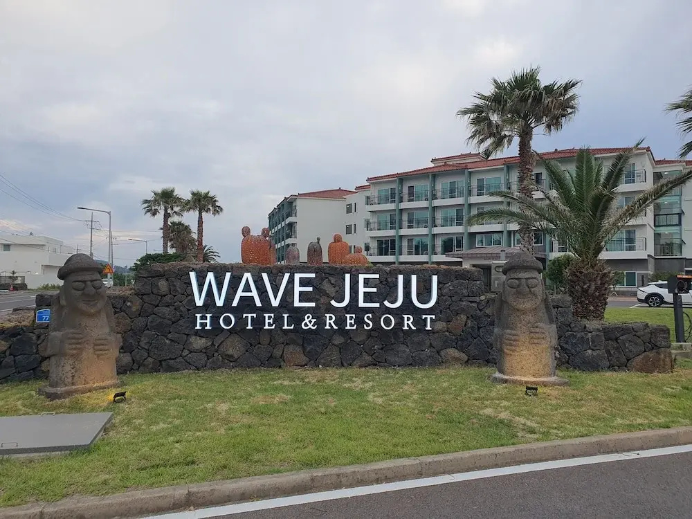 Wavejeju Hotel & Resort