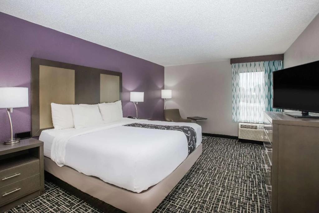 La Quinta Inn by Wyndham Davenport & Conference Center - Chambres
