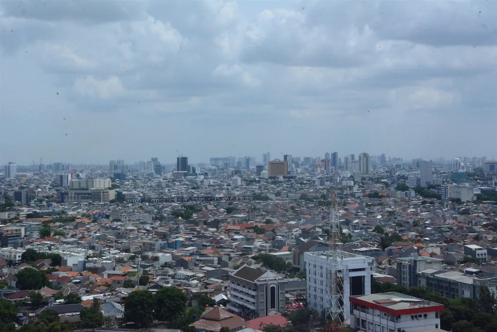 Beautiful City View 2Br Royal Mediterania Garden Residence Near Central Park Mall