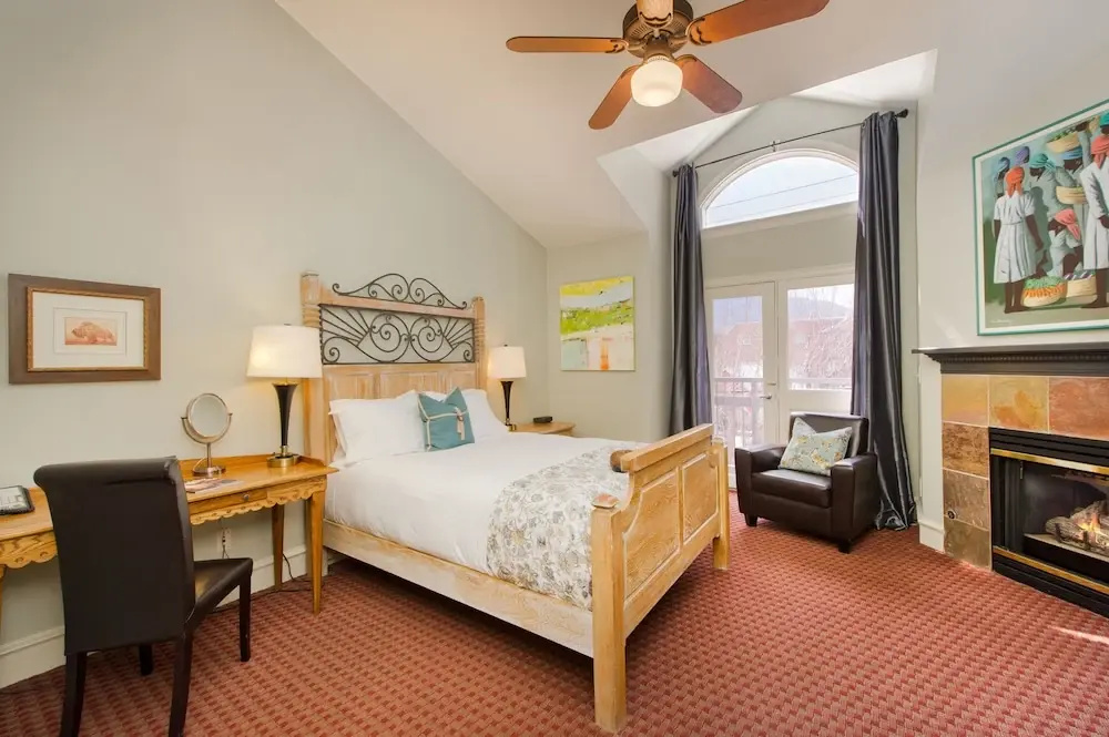 Premier room