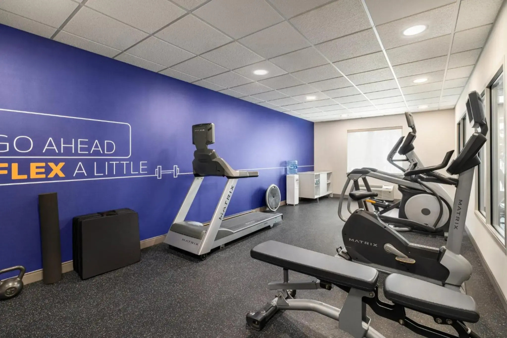 Holiday Inn Express Syracuse Airport by IHG - фото 22