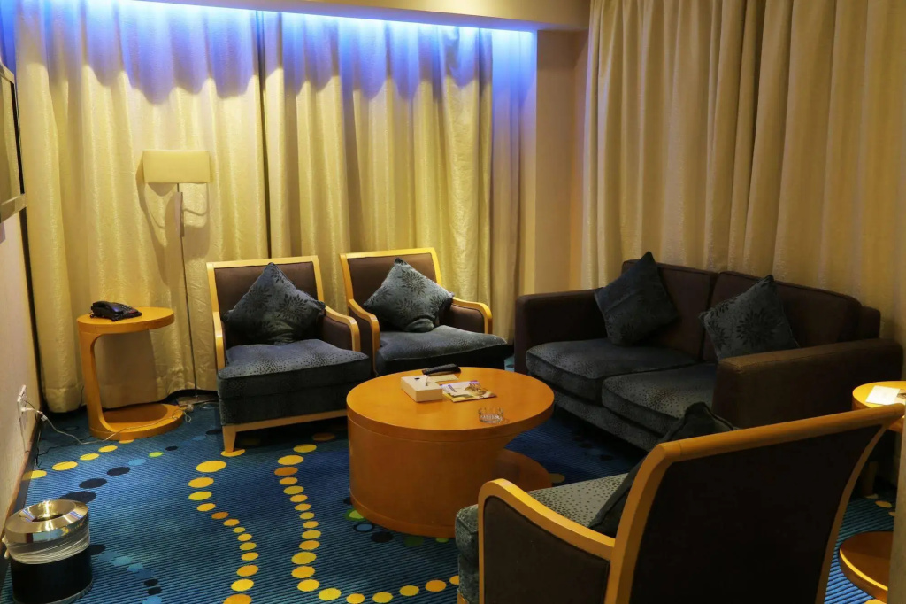 Hotel photo 11