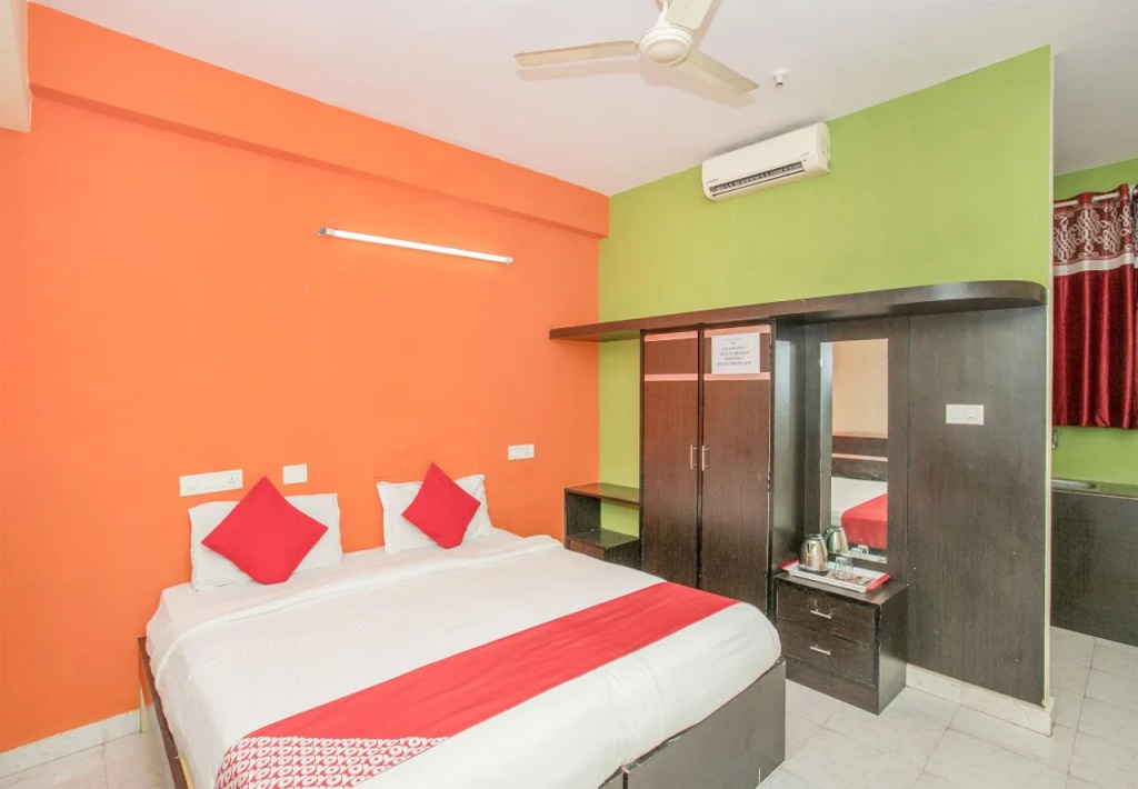 Bedroom