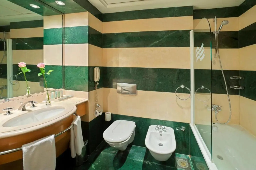 Superior Double room (full double bed)