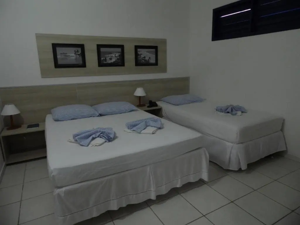Standard Triple room