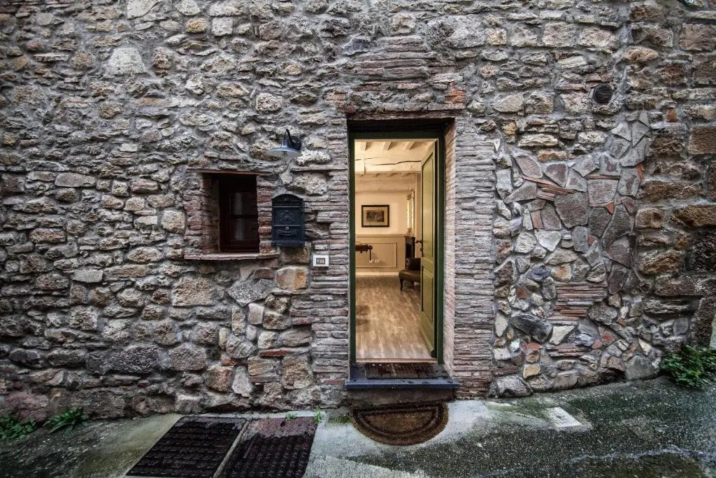 Accogliente Appartamento sulle Colline Toscane