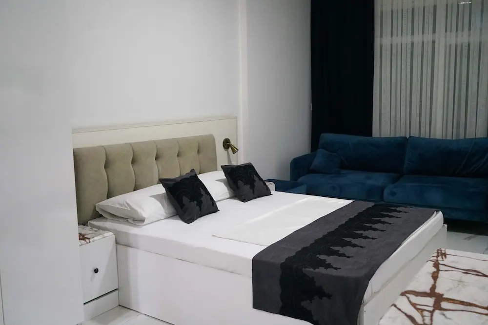 Eclipse Hotel — 5