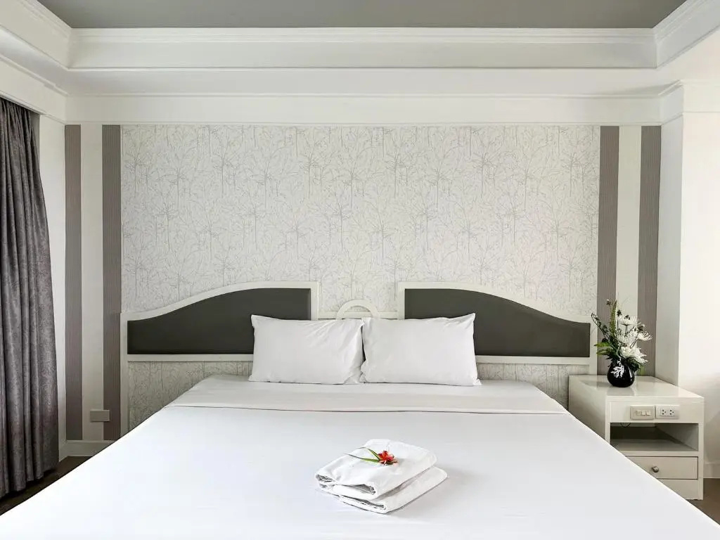Superior Double room (full double bed)