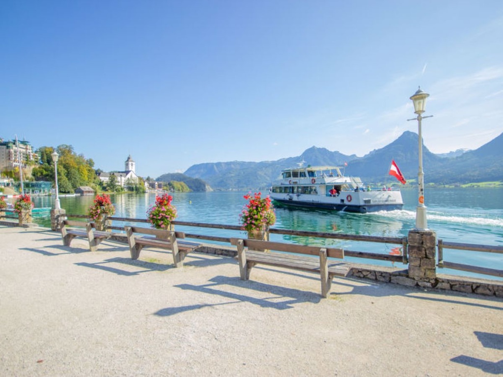 Beach & Waterfront
