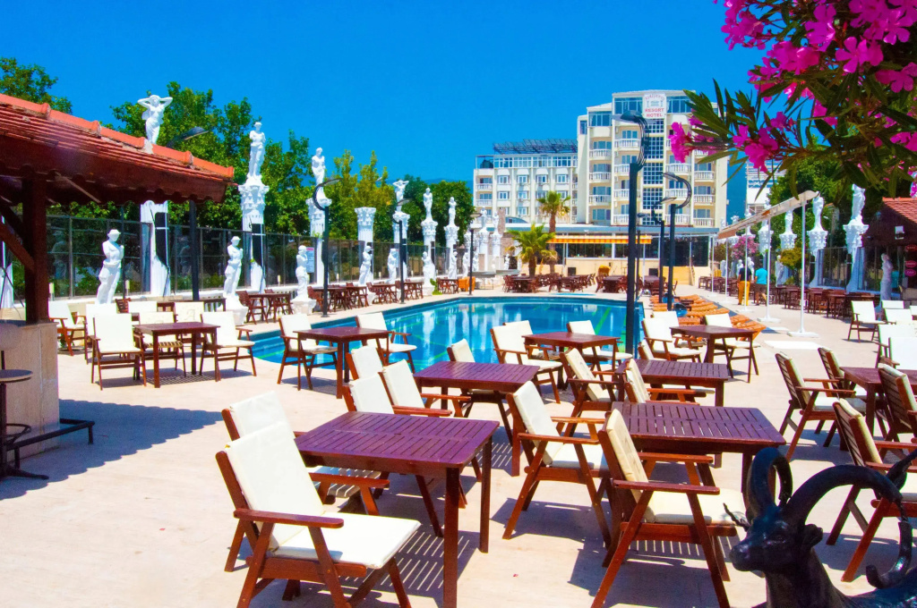 Hotel photo 10
