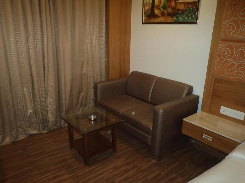 Lords Eco Inn, Gandhidham - Chambres