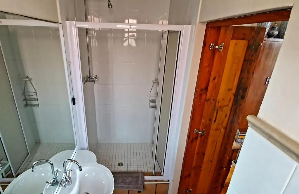 Superior Double room with sea view (full double bed)