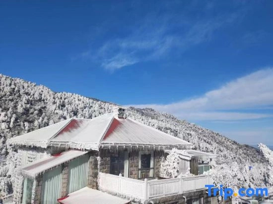 Meet at Lushan · Yunding Villa (Lushan Guling Town Xiaotianchi)