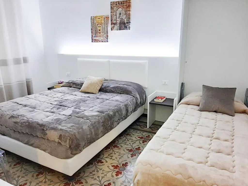 Standard Double room (full double bed)