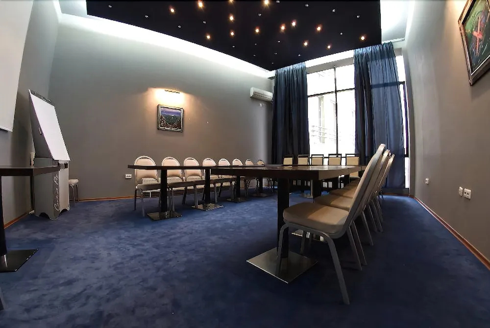 Seven Hotel - Général