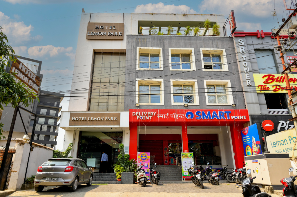 Lemon Park Hotel