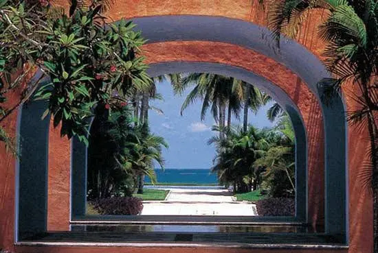 Beach & Waterfront