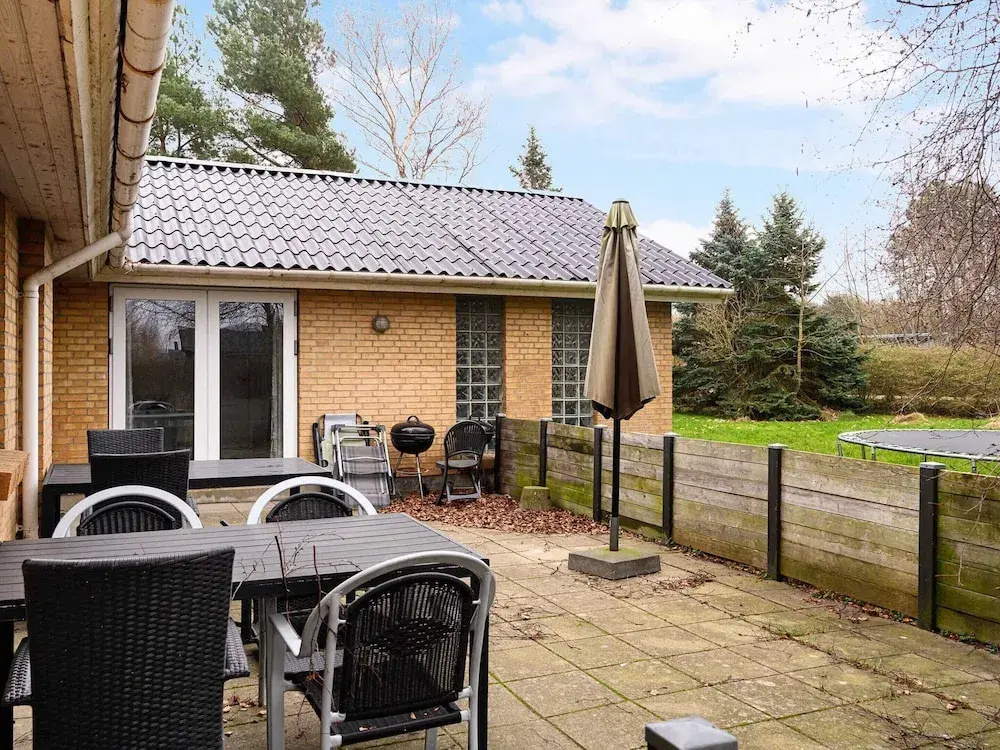 5 Star Holiday Home in Stege