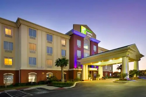 Holiday Inn Express Uvalde - фото 1