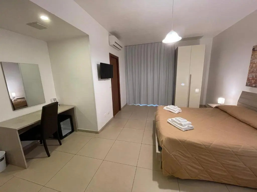 Economy Quadruple room