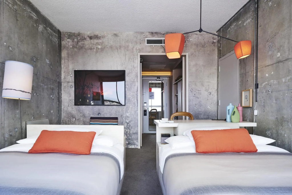 The LINE Hotel — фото