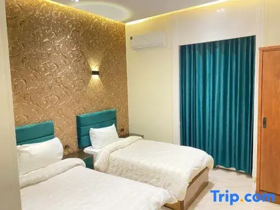 Deluxe Double room (twin beds)