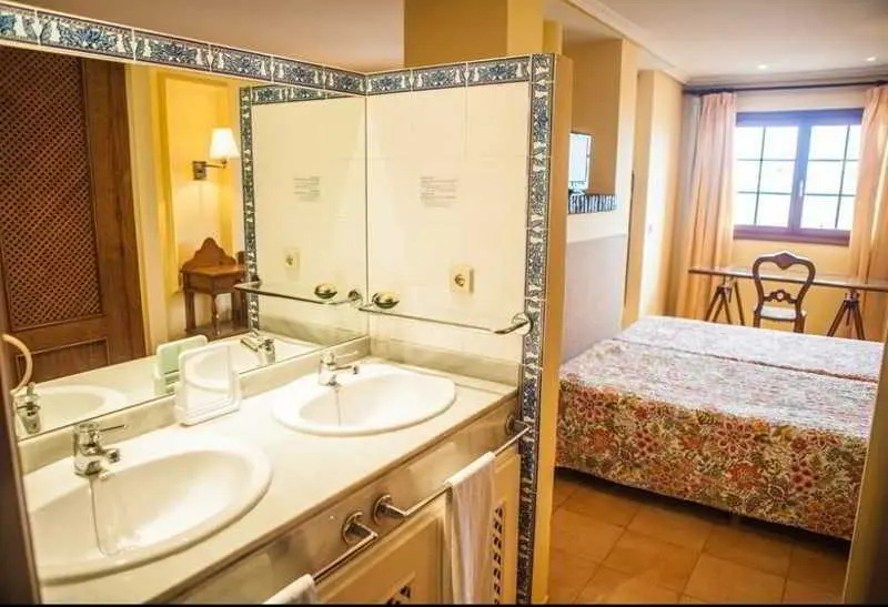Estudios Turisticos Bahia Sur - Chambres