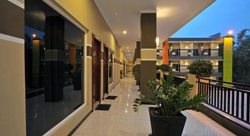 Hotel photo 12